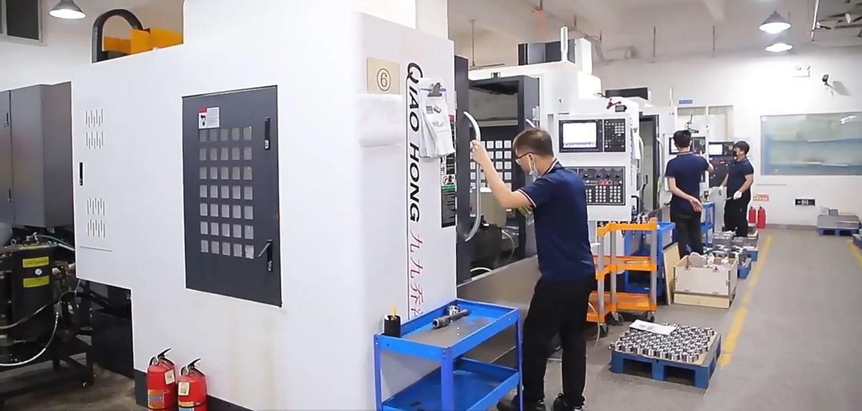 Dongguan Zhongwei Metal Products Co., Ltd üreticinin üretim hattı