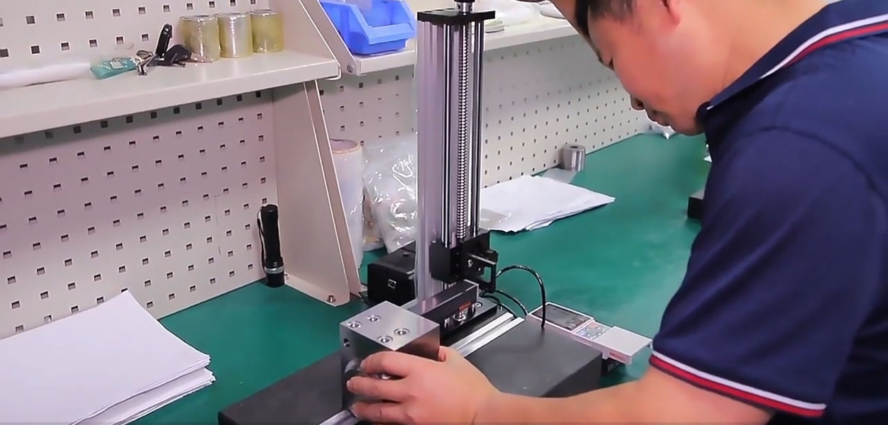 Dongguan Zhongwei Metal Products Co., Ltd üreticinin üretim hattı